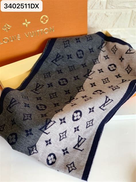 navy blue louis vuitton scarf